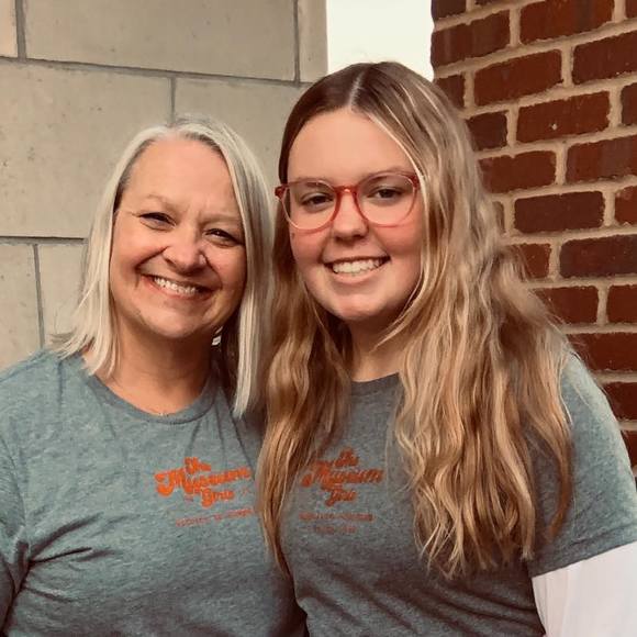 Meet your Posher, Susan - Picture 1 of 1